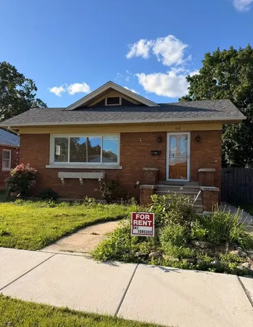 618 East 12th Street Lockport IL 60441