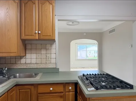 618 East 12th Street Lockport IL 60441