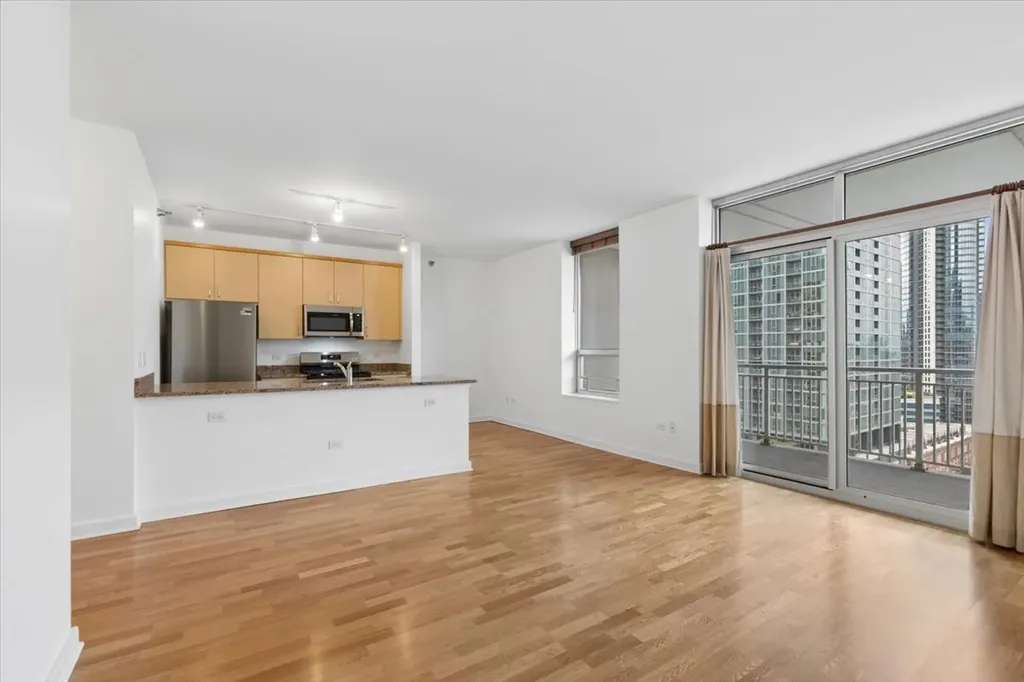330 West Grand Avenue Chicago IL 60654