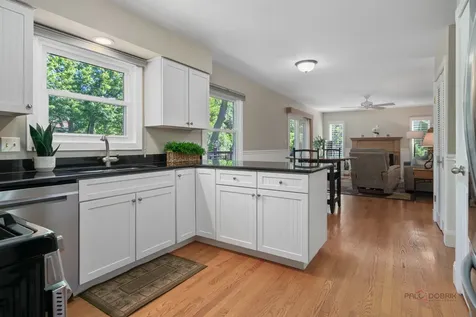 913 West Talbot Avenue Lake Bluff IL 60044