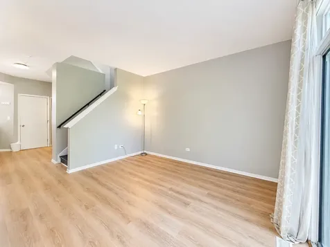 2912 White Thorn Circle Naperville IL 60564