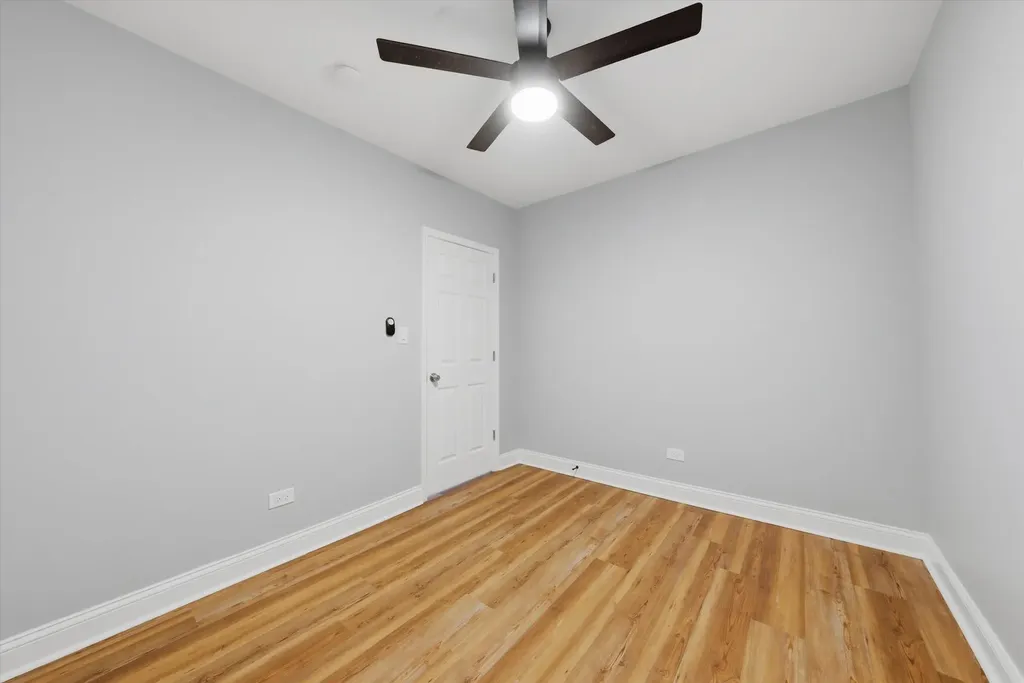 7152 South Racine Avenue Chicago IL 60636
