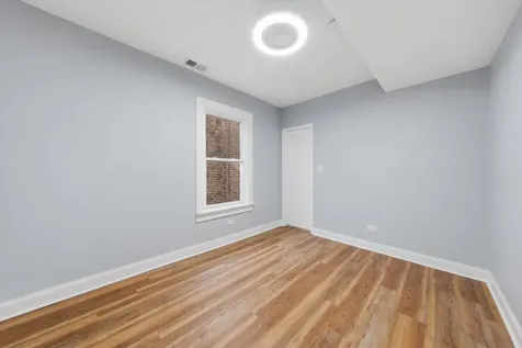7152 South Racine Avenue Chicago IL 60636