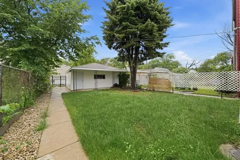 7152 South Racine Avenue Chicago IL 60636