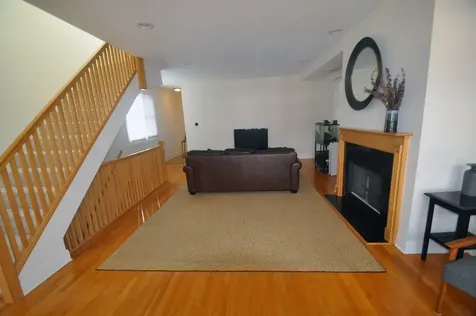 718 North Willard Court Chicago IL 60642