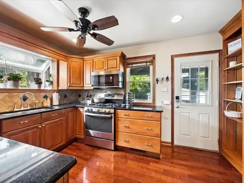 224 North Highland Avenue Elmhurst IL 60126