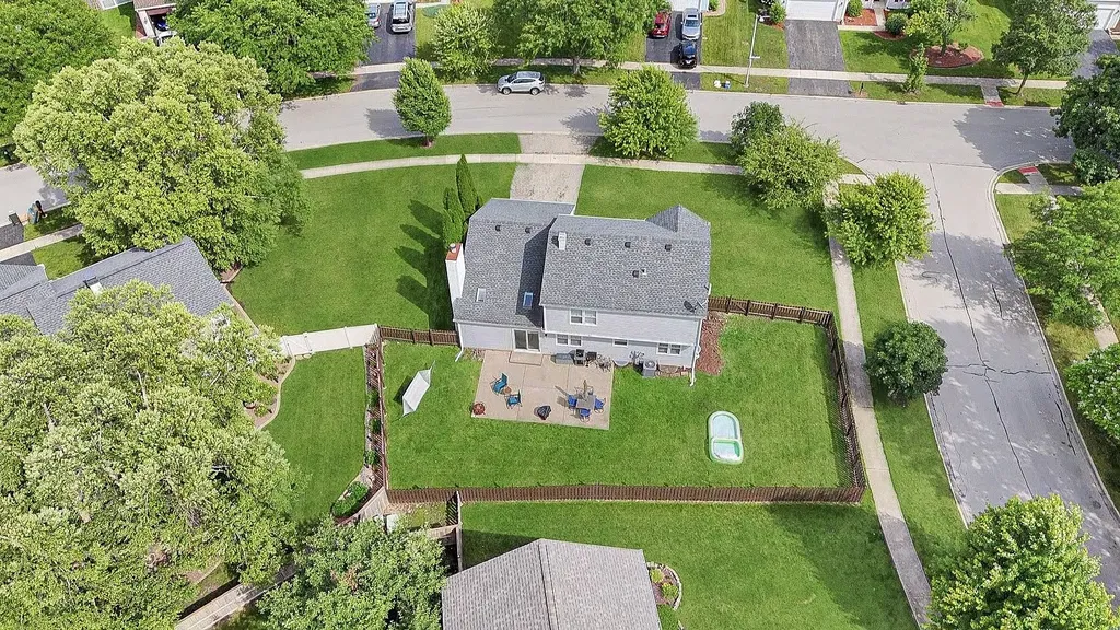 167 Brookwood Lane Bolingbrook IL 60440