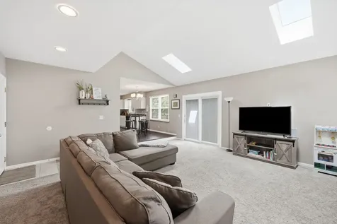 167 Brookwood Lane Bolingbrook IL 60440
