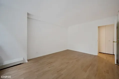 33 East Cedar Street Chicago IL 60611