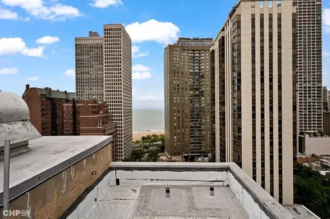 33 East Cedar Street Chicago IL 60611