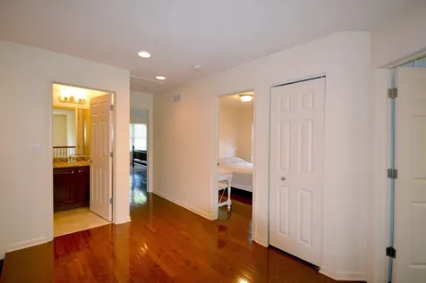 4270 Linden Tree Lane Glenview IL 60026