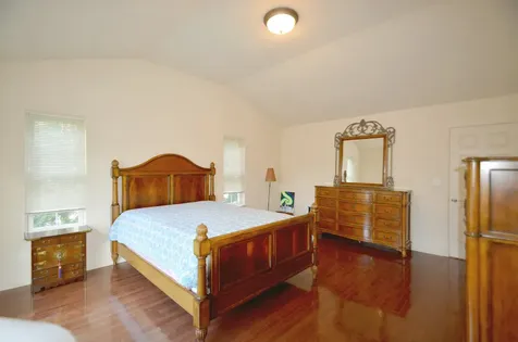 4270 Linden Tree Lane Glenview IL 60026