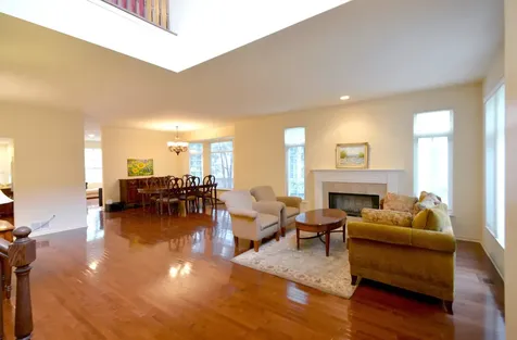 4270 Linden Tree Lane Glenview IL 60026