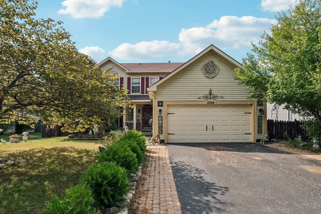 3304 Alyssa Street Plano IL 60545