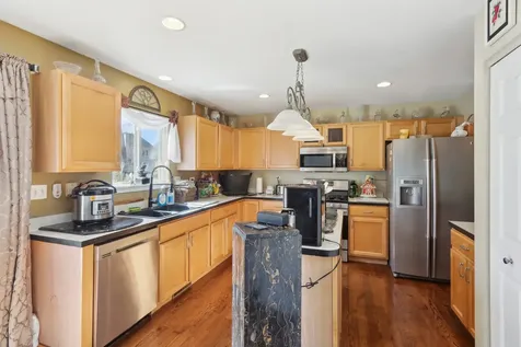 3304 Alyssa Street Plano IL 60545