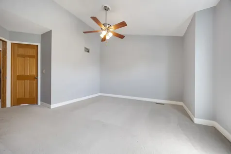 1312 Burke Lane South Elgin IL 60177