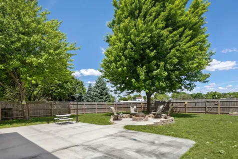 1312 Burke Lane South Elgin IL 60177