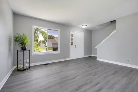 1312 Burke Lane South Elgin IL 60177
