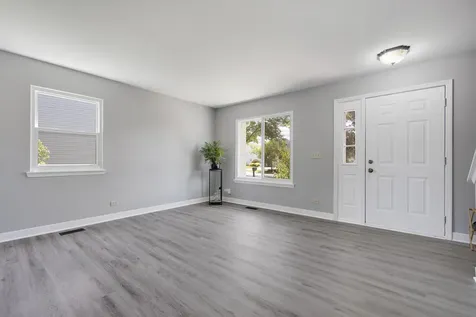 1312 Burke Lane South Elgin IL 60177