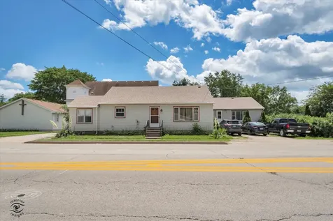 219,219 1/2 W. Main Street Braidwood IL 60408