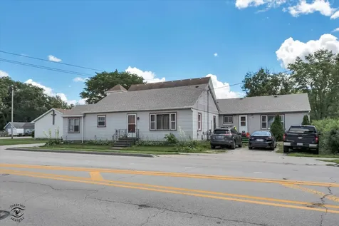 219,219 1/2 W. Main Street Braidwood IL 60408