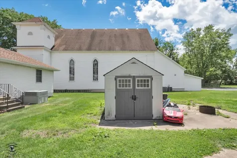 219,219 1/2 W. Main Street Braidwood IL 60408