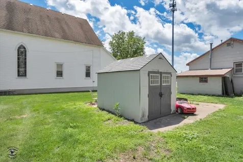 219,219 1/2 W. Main Street Braidwood IL 60408