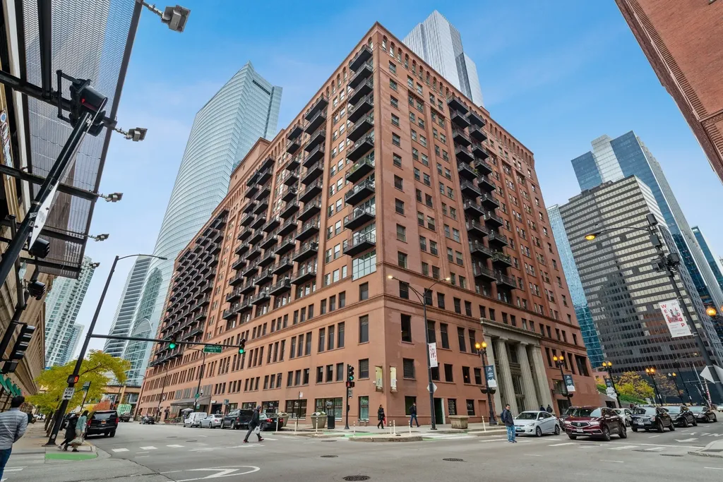 165 North Canal Street Chicago IL 60606
