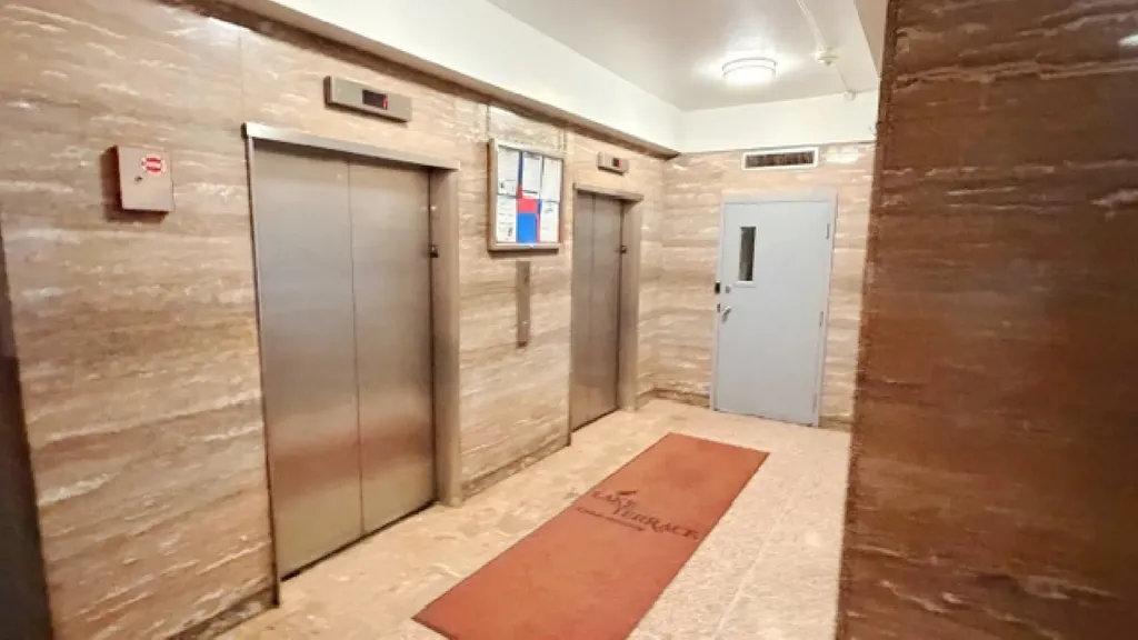 7337 South South Shore Drive Chicago IL 60649