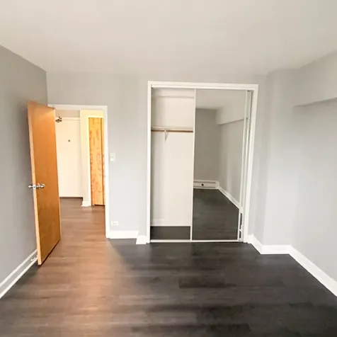 7337 South South Shore Drive Chicago IL 60649