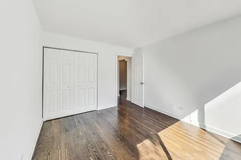 6000 North Winthrop Avenue Chicago IL 60660
