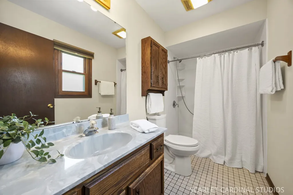 20W481 Cobb Drive Downers Grove IL 60516