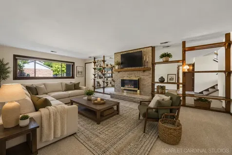 20W481 Cobb Drive Downers Grove IL 60516