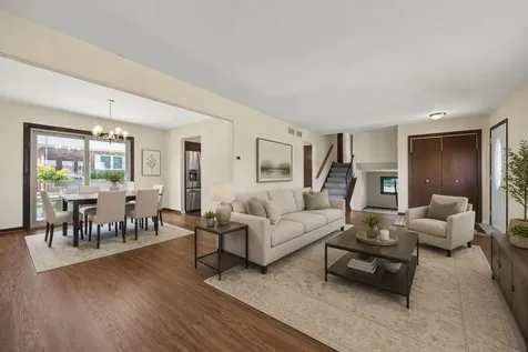 20W481 Cobb Drive Downers Grove IL 60516