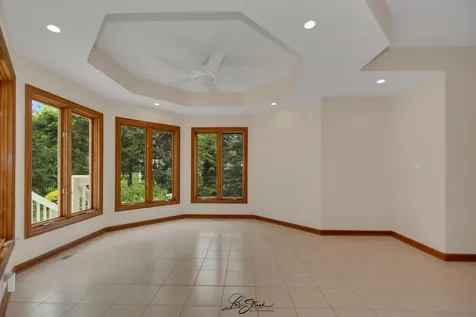 542 West Rosiland Drive Palatine IL 60074