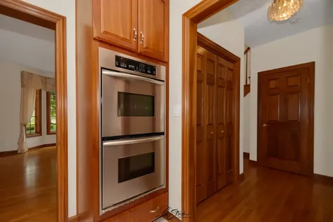 542 West Rosiland Drive Palatine IL 60074