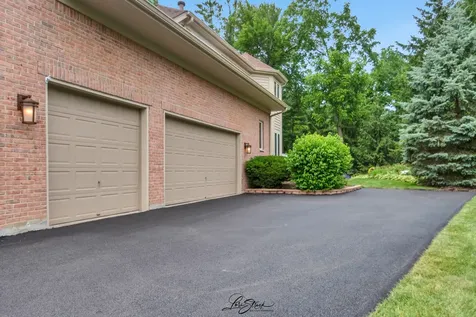 542 West Rosiland Drive Palatine IL 60074