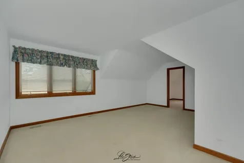 542 West Rosiland Drive Palatine IL 60074