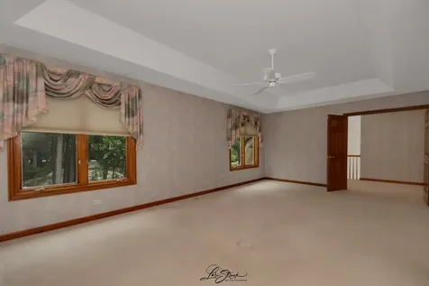 542 West Rosiland Drive Palatine IL 60074