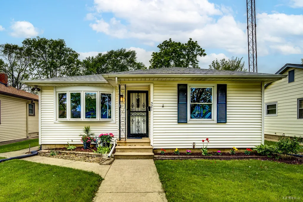 521 Cowles Avenue Joliet IL 60435
