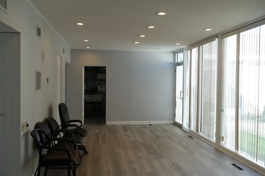 3300 West Peterson Avenue Chicago IL 60659