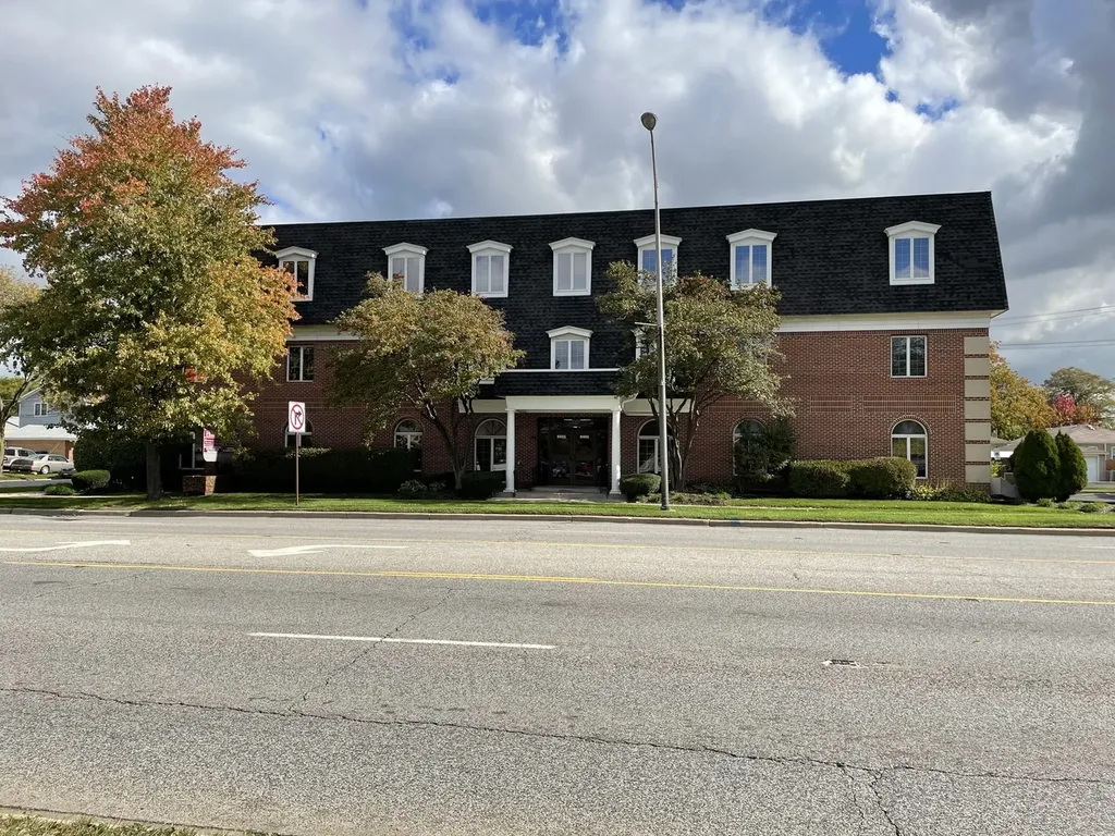9401 South Pulaski Road Evergreen Park IL 60805
