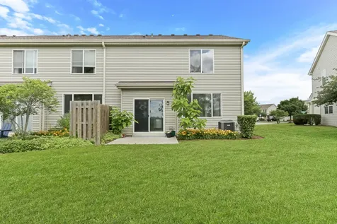 601 West Kristina Lane Round Lake IL 60073