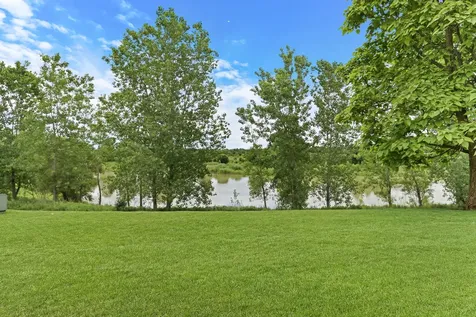 601 West Kristina Lane Round Lake IL 60073