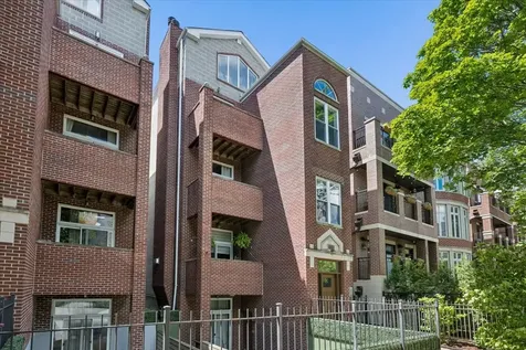 1529 West Montana Street Chicago IL 60614