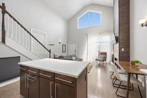 1529 West Montana Street Chicago IL 60614