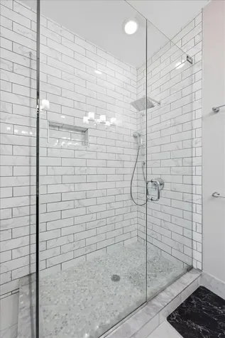 1529 West Montana Street Chicago IL 60614
