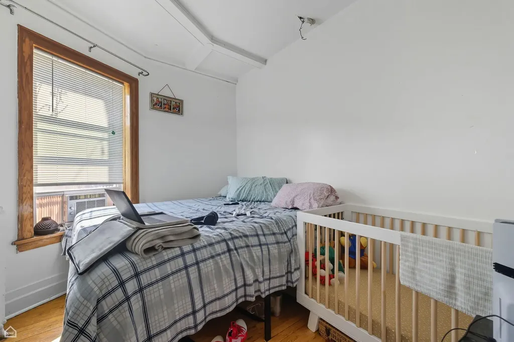 2337 North Sawyer Avenue Chicago IL 60647