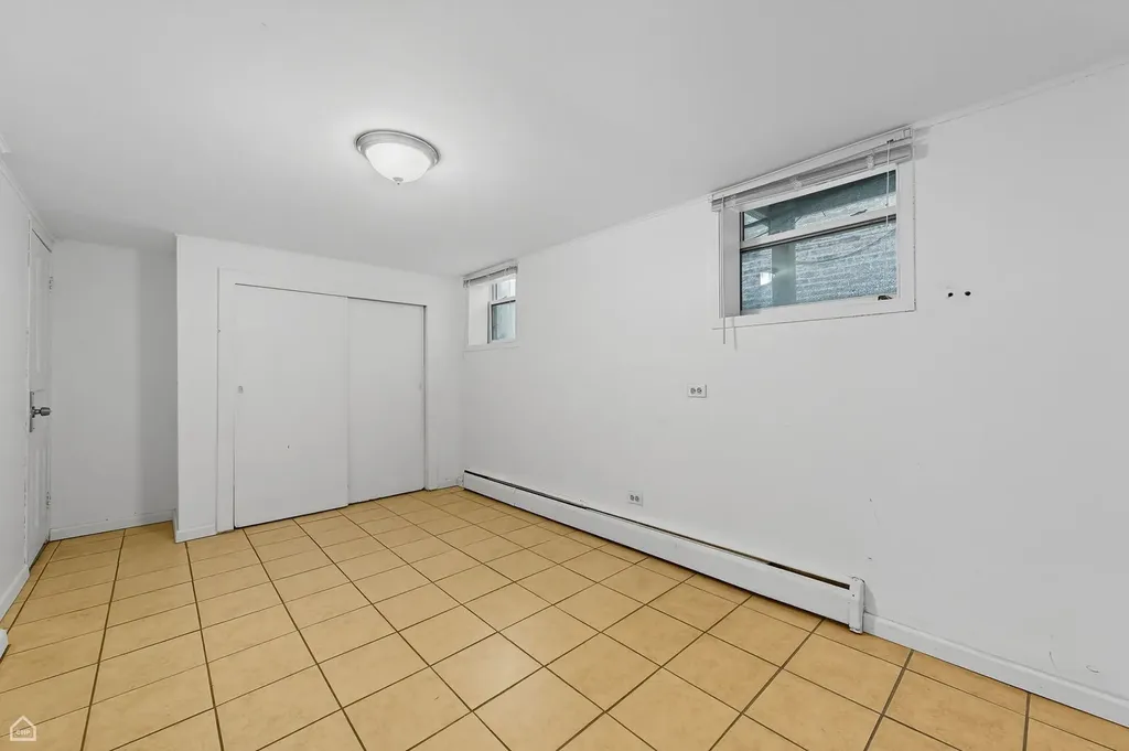 2337 North Sawyer Avenue Chicago IL 60647