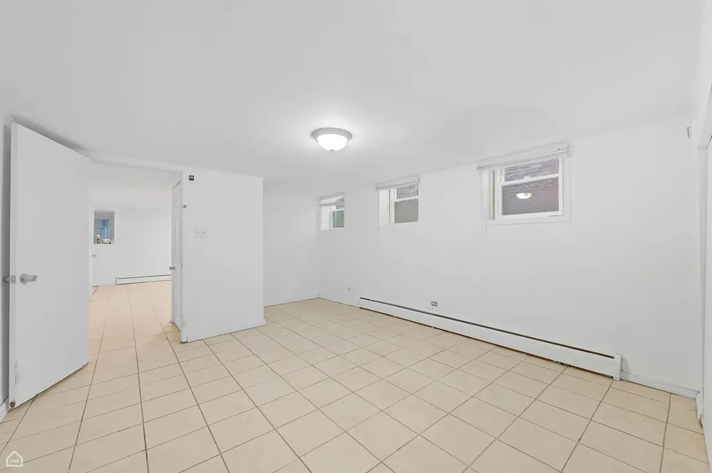 2337 North Sawyer Avenue Chicago IL 60647